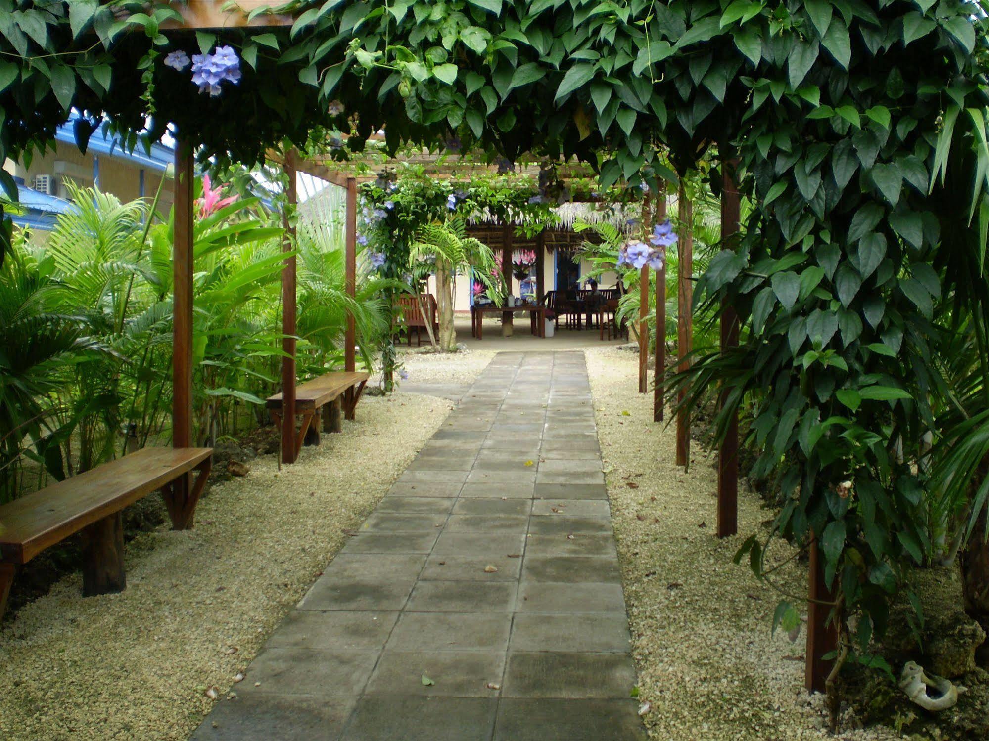 Vanuatu Holiday Hotel Port Vila Exterior photo